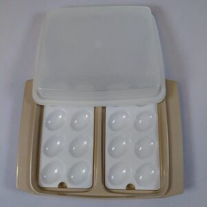 Vintage Tupperware Deviled Egg Keeper Carrier Tray Storage Container Beige